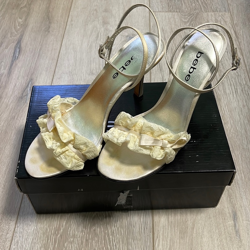 Bebe ivory garter heels*